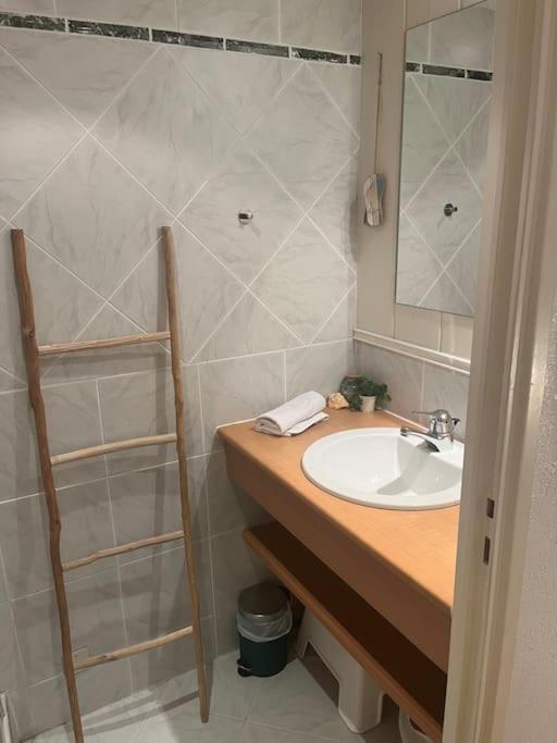 L'Escalier Du Chateau T4 Duplex 9 Couchages 4* Анси Екстериор снимка
